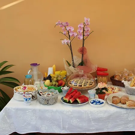 Le Pomelie Dell'etna 3* Riposto